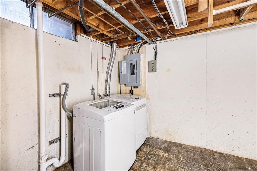 5706 W 97th Street — photo 15
