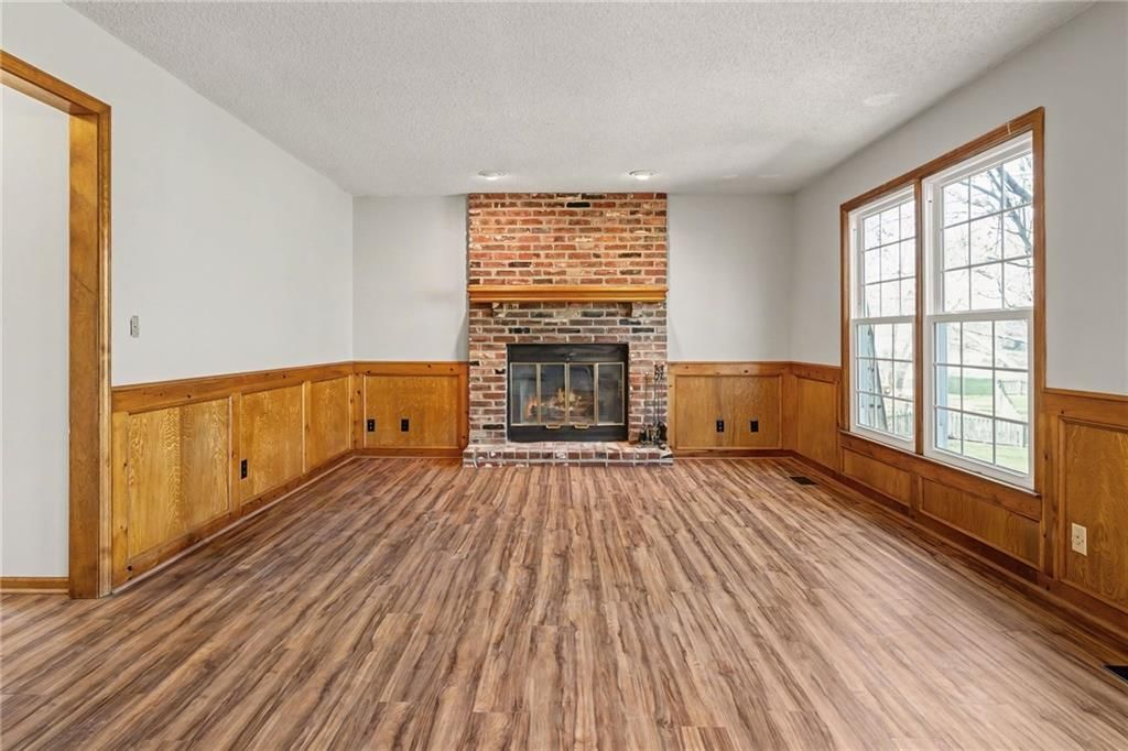 7714 W 114 Terrace — photo 13