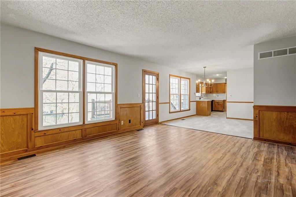 7714 W 114 Terrace — photo 15