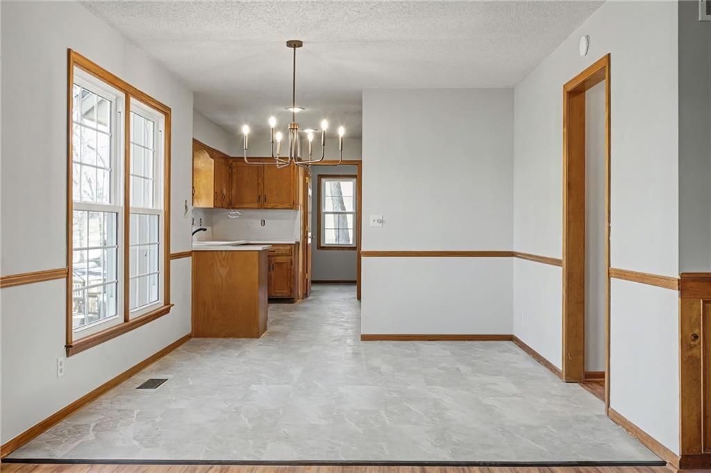 7714 W 114 Terrace — photo 17