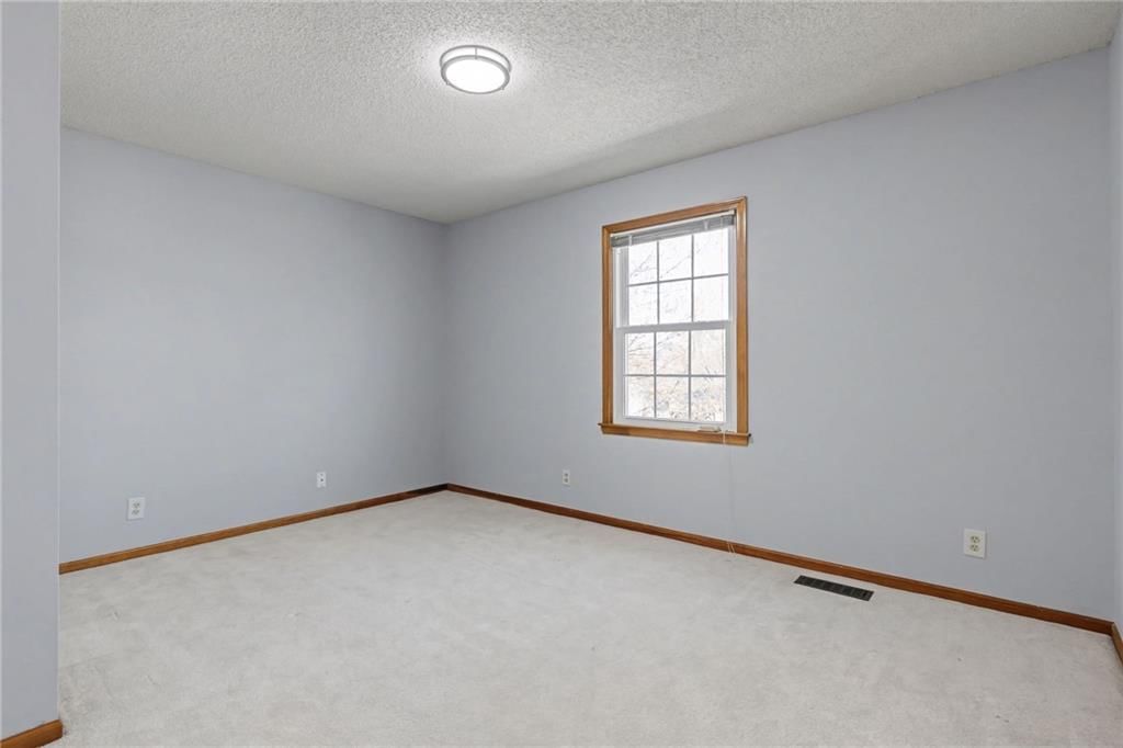 7714 W 114 Terrace — photo 30