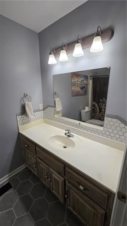 909 Rosewood Drive — photo 5