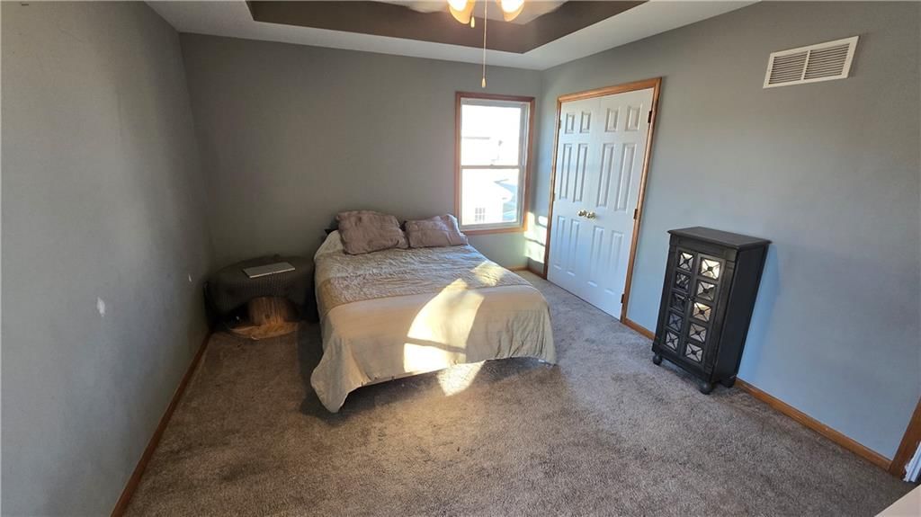909 Rosewood Drive — photo 7