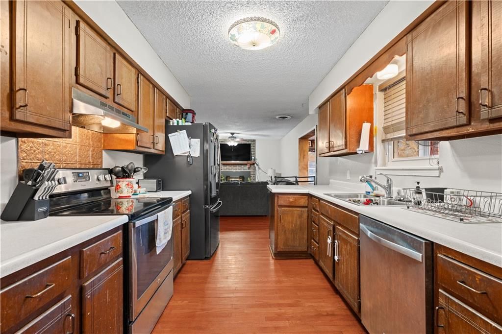 2508 W 8th Street — photo 3