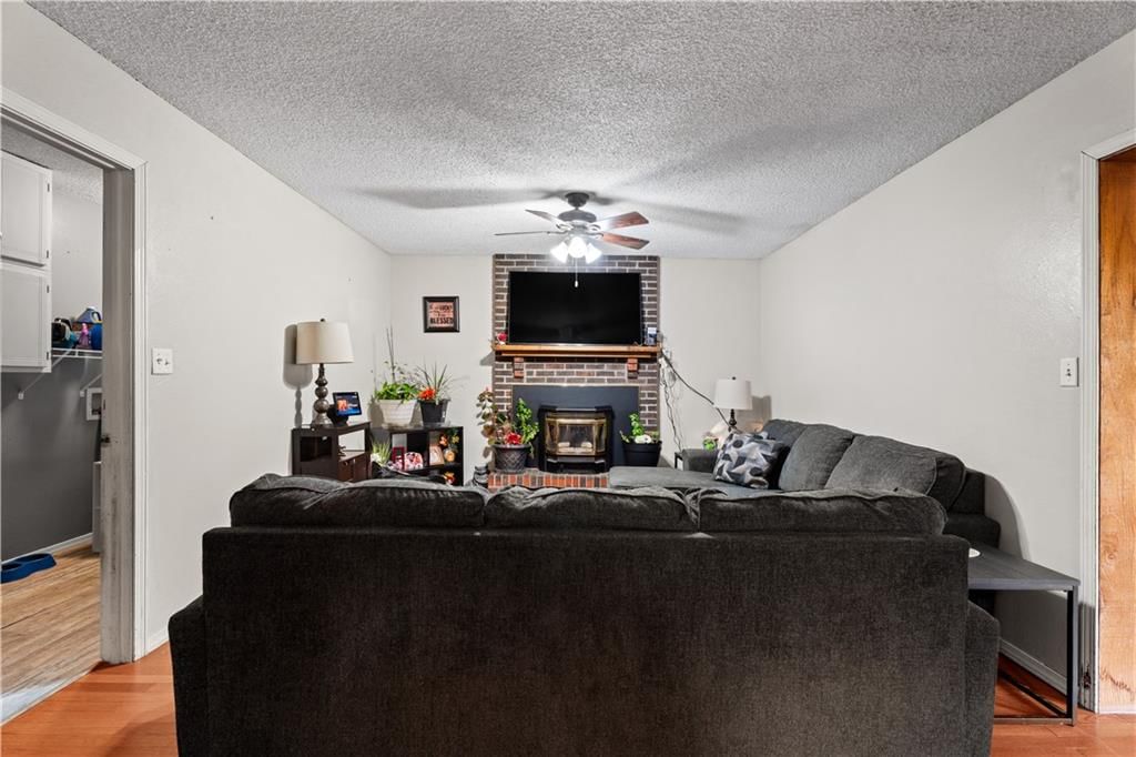 2508 W 8th Street — photo 7