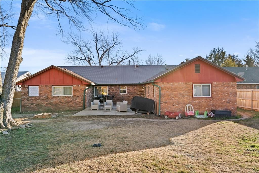 2508 W 8th Street — photo 27
