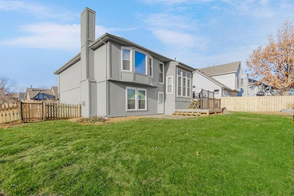 6321 Aminda Street — photo 40