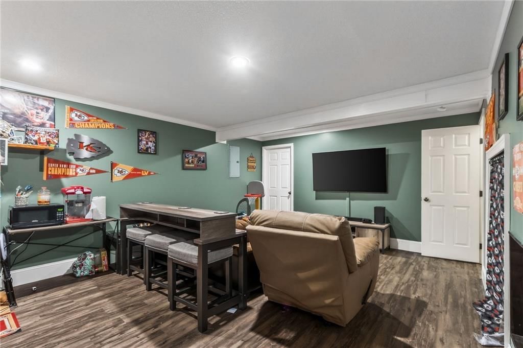 303 Porter Drive — photo 22
