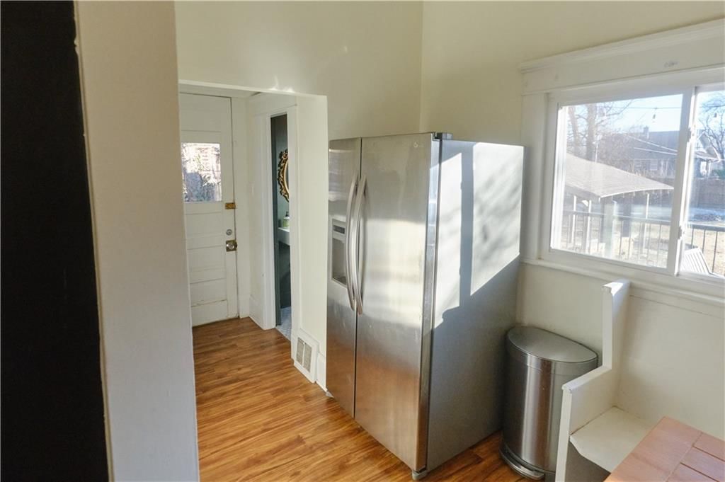 305 Jefferson Street — photo 14