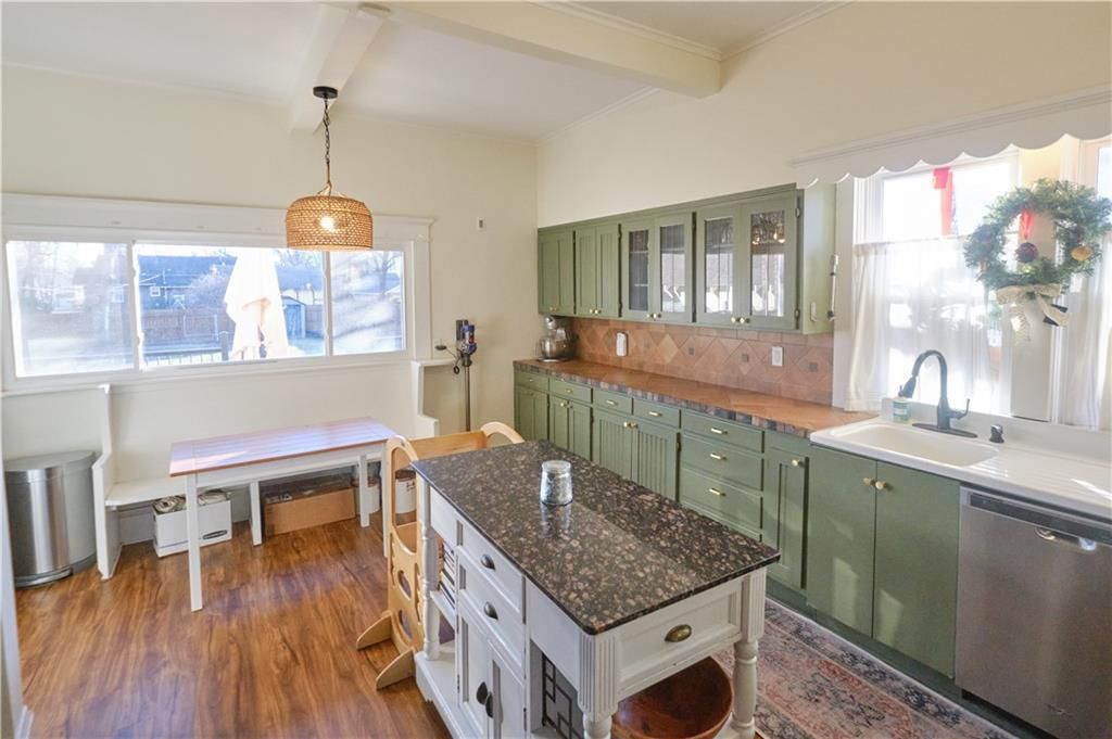 305 Jefferson Street — photo 19