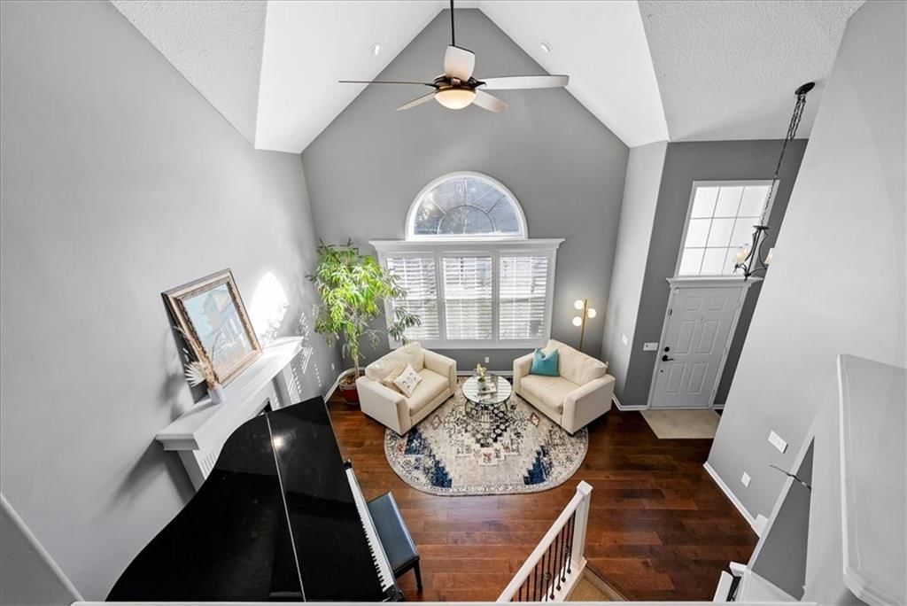 8762 N Chatham Avenue — photo 5