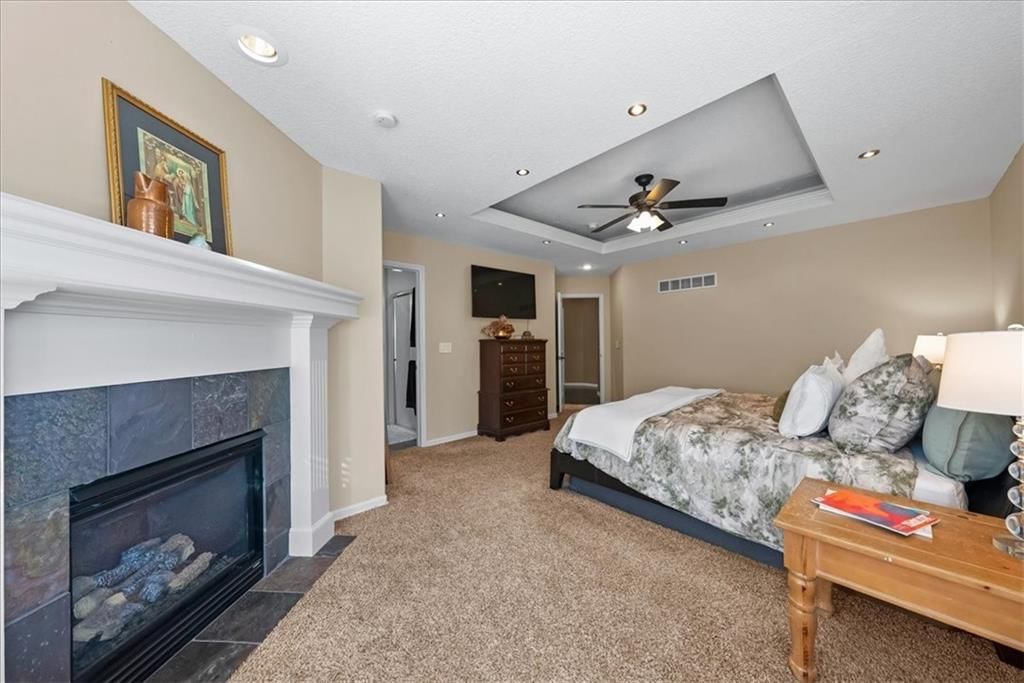 8762 N Chatham Avenue — photo 13