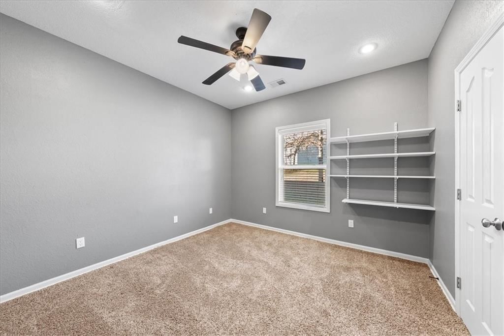 8762 N Chatham Avenue — photo 24