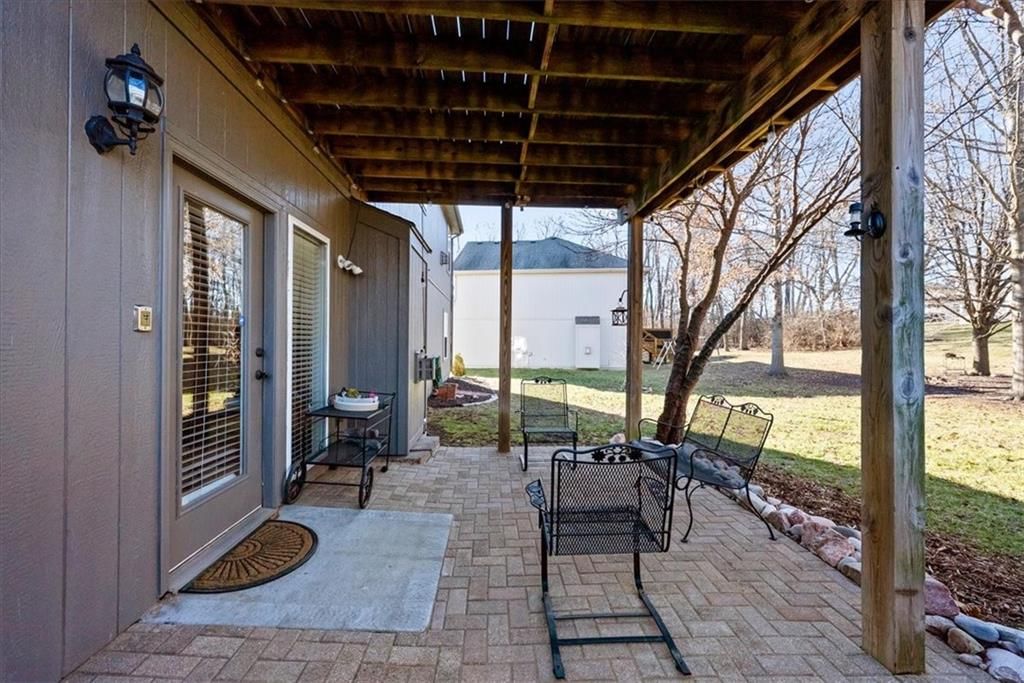 8762 N Chatham Avenue — photo 25