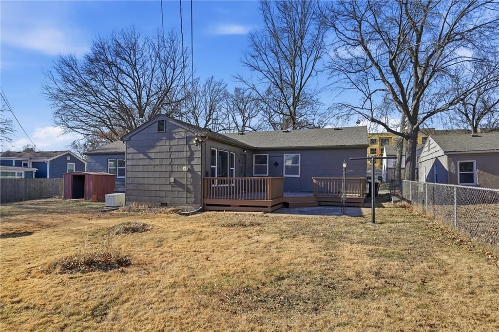 7619 Terrace Street — photo 31