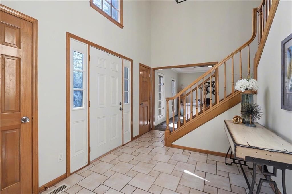 2101 Riviera Drive — photo 5