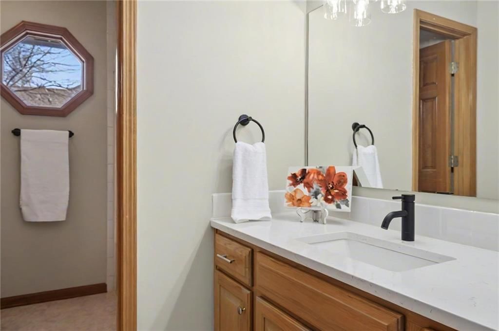 2101 Riviera Drive — photo 17
