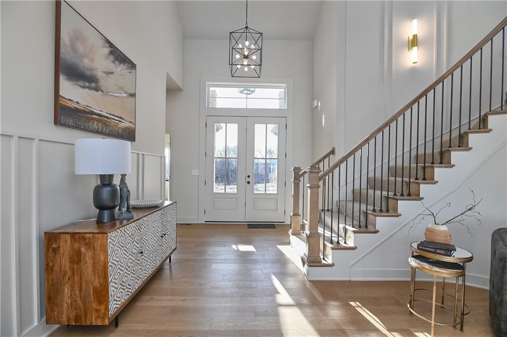 6039 Apache Drive — photo 5