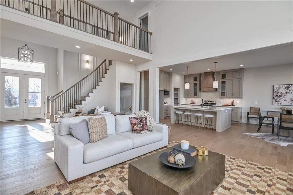 6039 Apache Drive — photo 8
