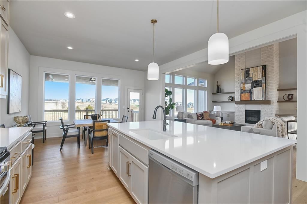 6039 Apache Drive — photo 18