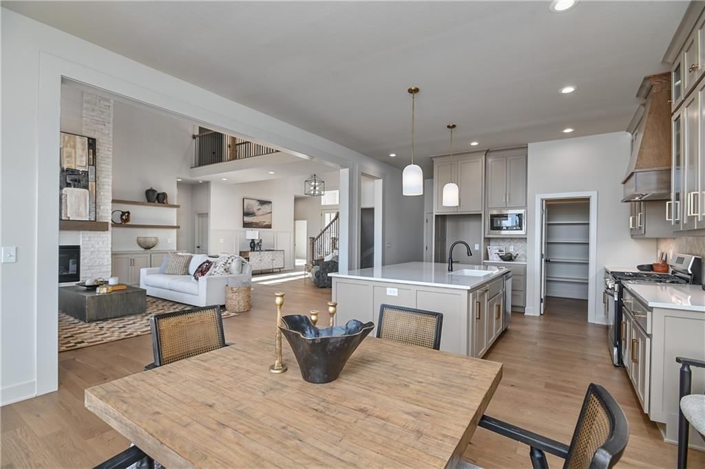 6039 Apache Drive — photo 24