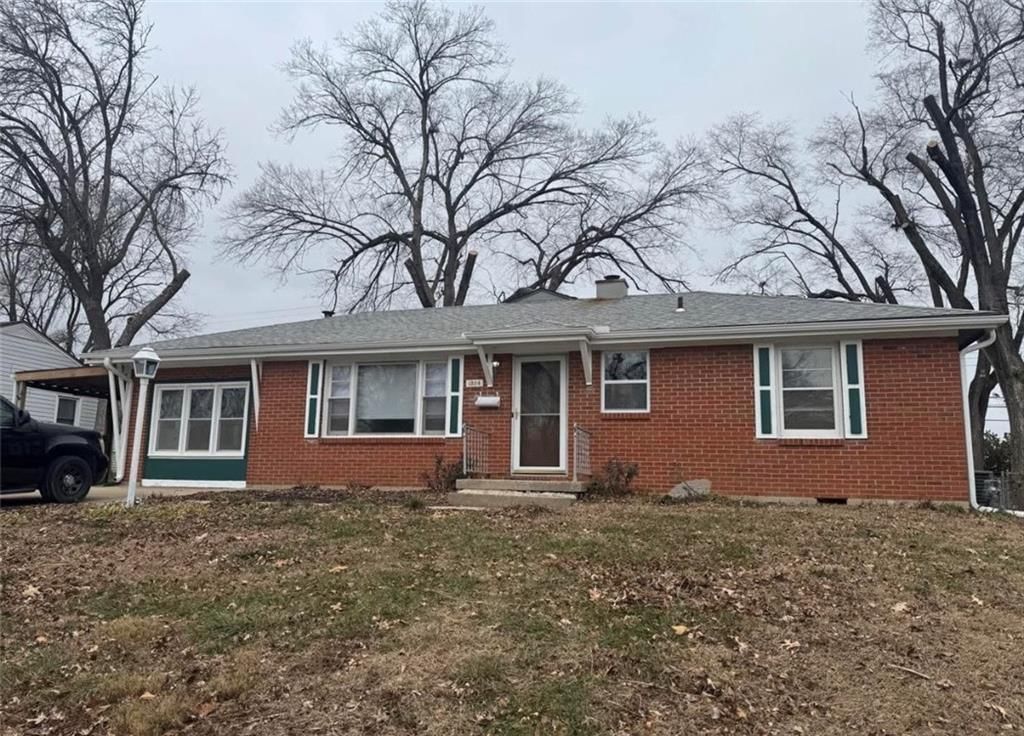 1504 SW 1st Street, Lee's Summit, MO