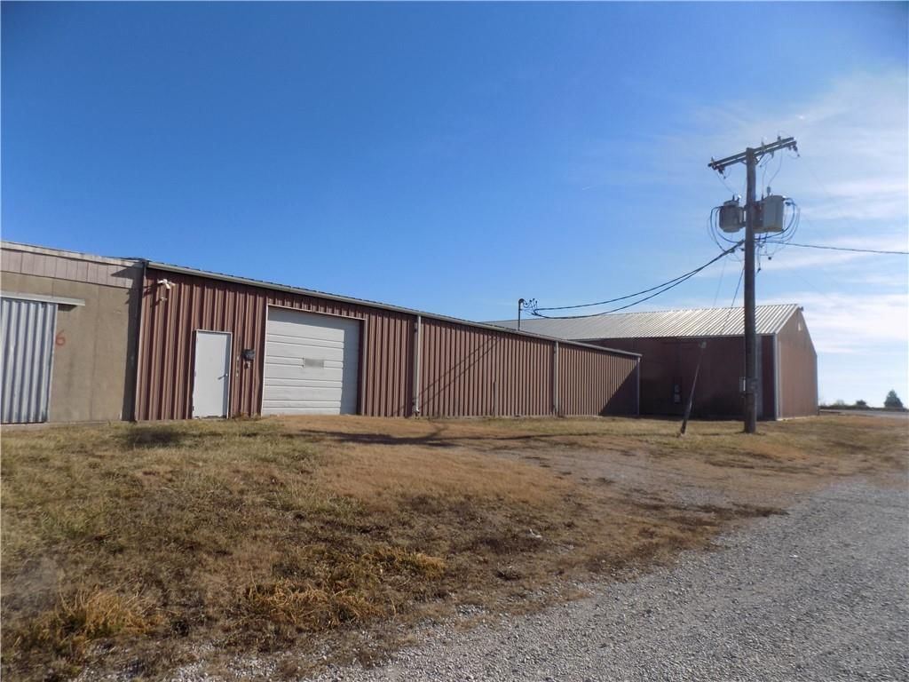 36450 Frontage Road — photo 7