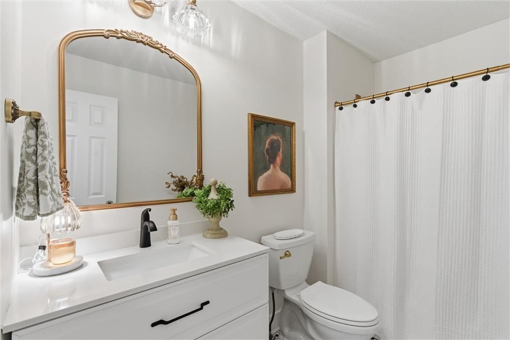 328 SW Chatham Court — photo 26