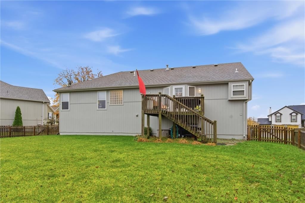 328 SW Chatham Court — photo 39
