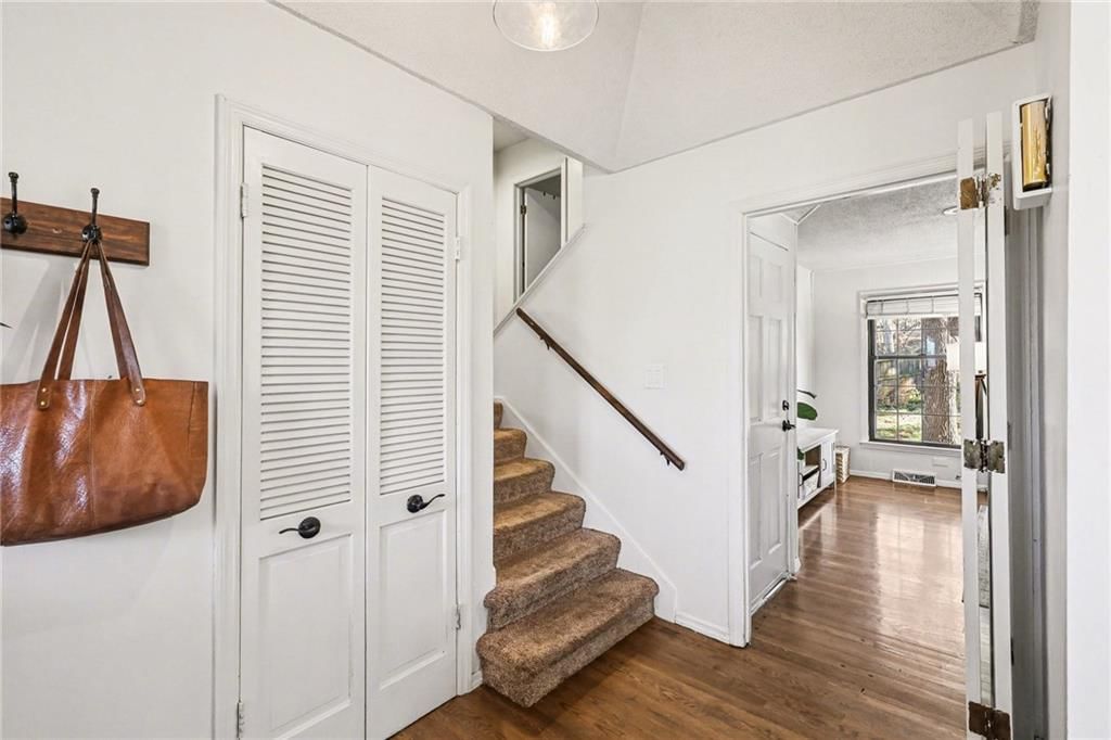 10401 Monroe Avenue — photo 13