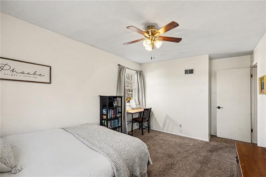 10401 Monroe Avenue — photo 24