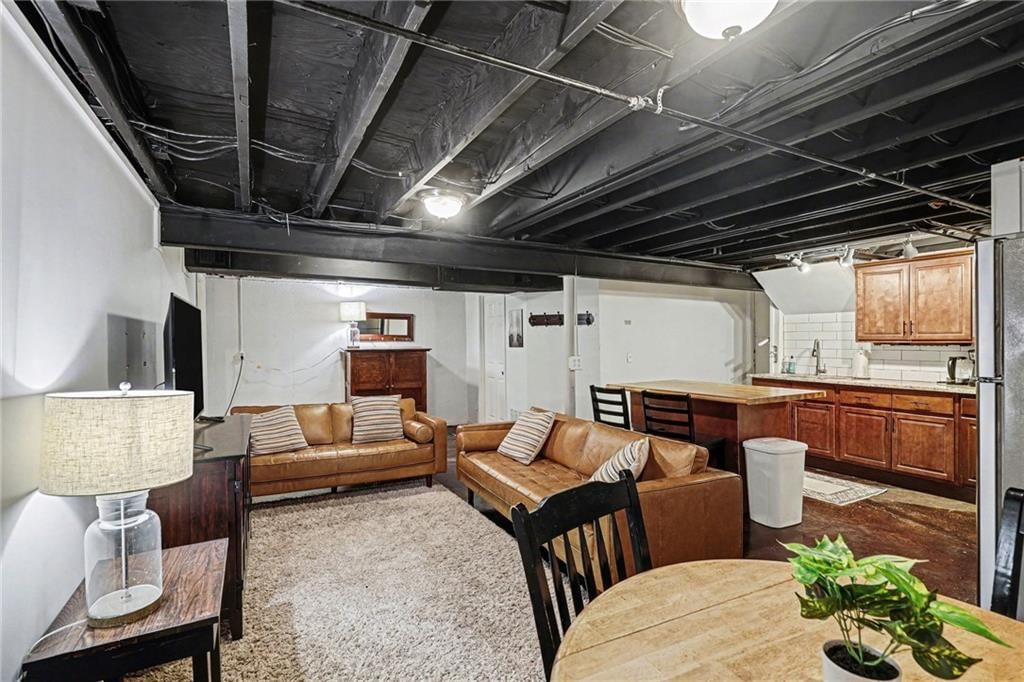 10401 Monroe Avenue — photo 28