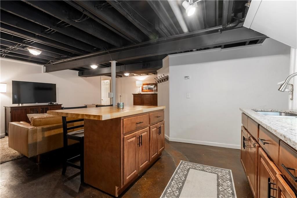 10401 Monroe Avenue — photo 31