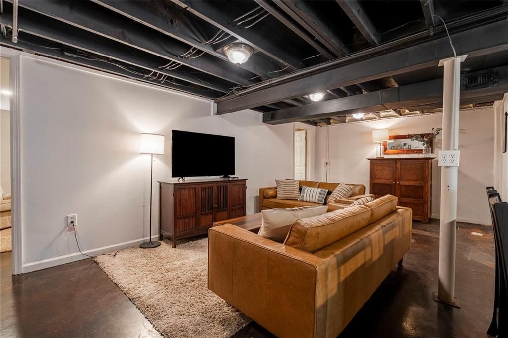 10401 Monroe Avenue — photo 33
