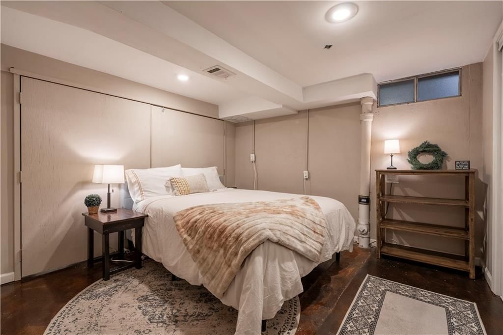 10401 Monroe Avenue — photo 36