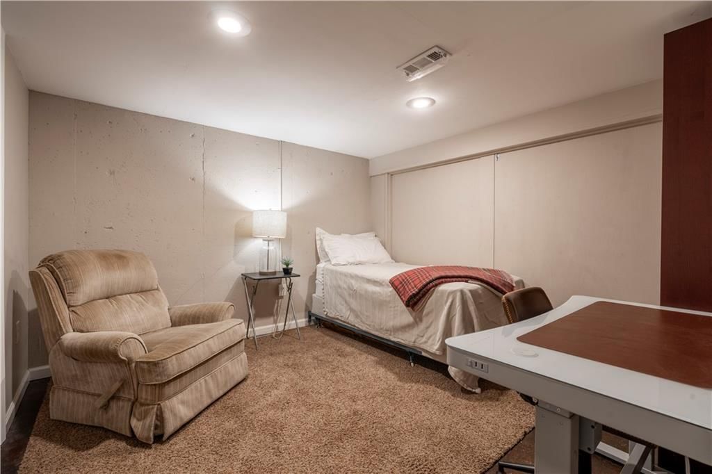 10401 Monroe Avenue — photo 39