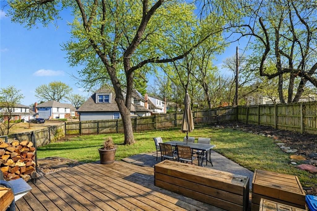 10401 Monroe Avenue — photo 40