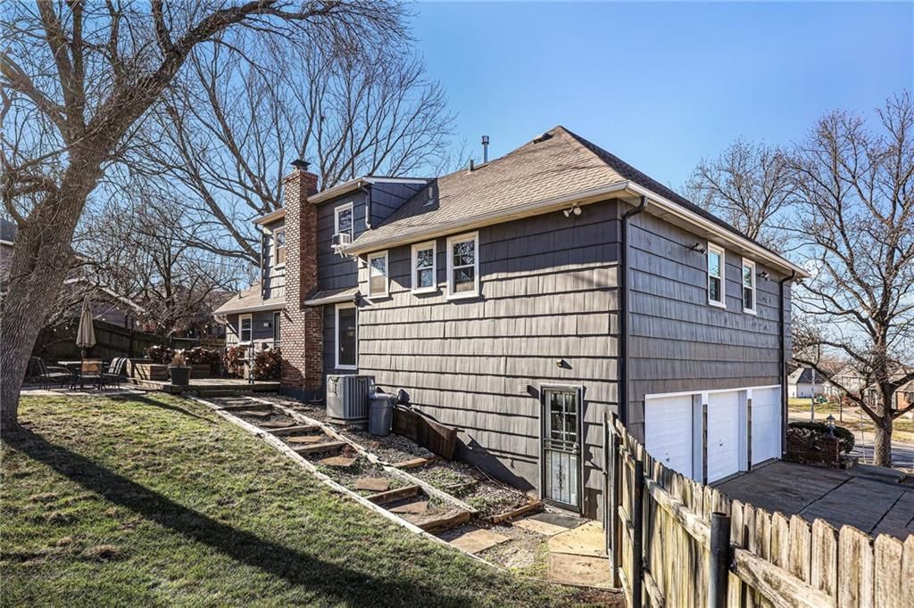 10401 Monroe Avenue — photo 49