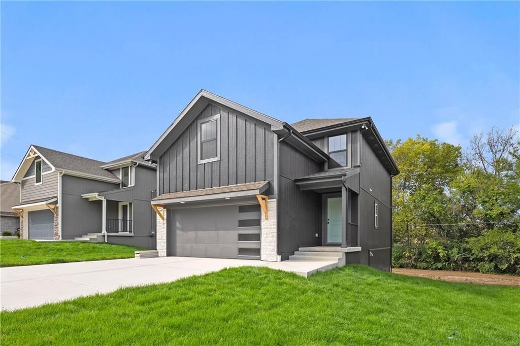 11218 N Oak Trafficway — photo 3