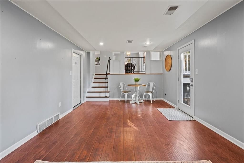 10013 Briar Drive — photo 16