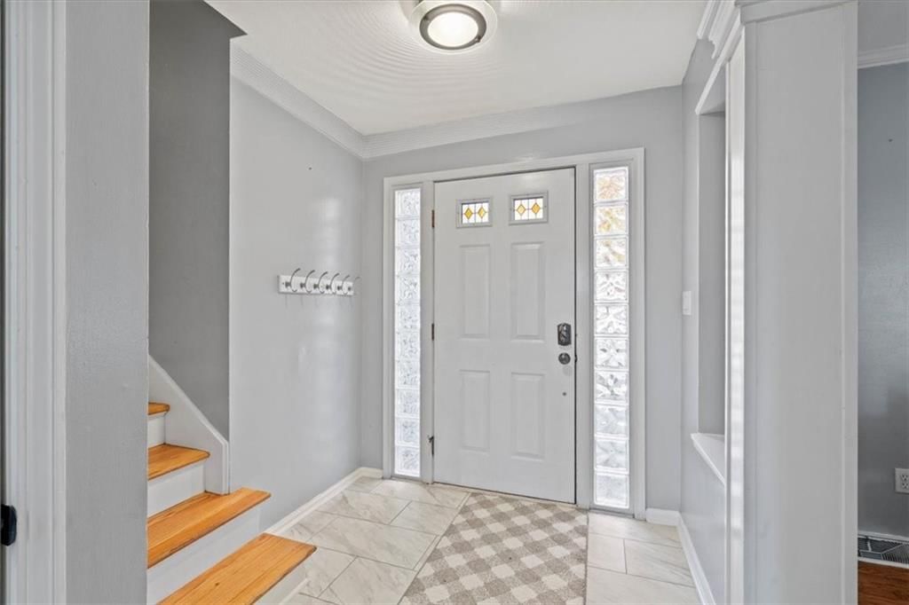 10013 Briar Drive — photo 17