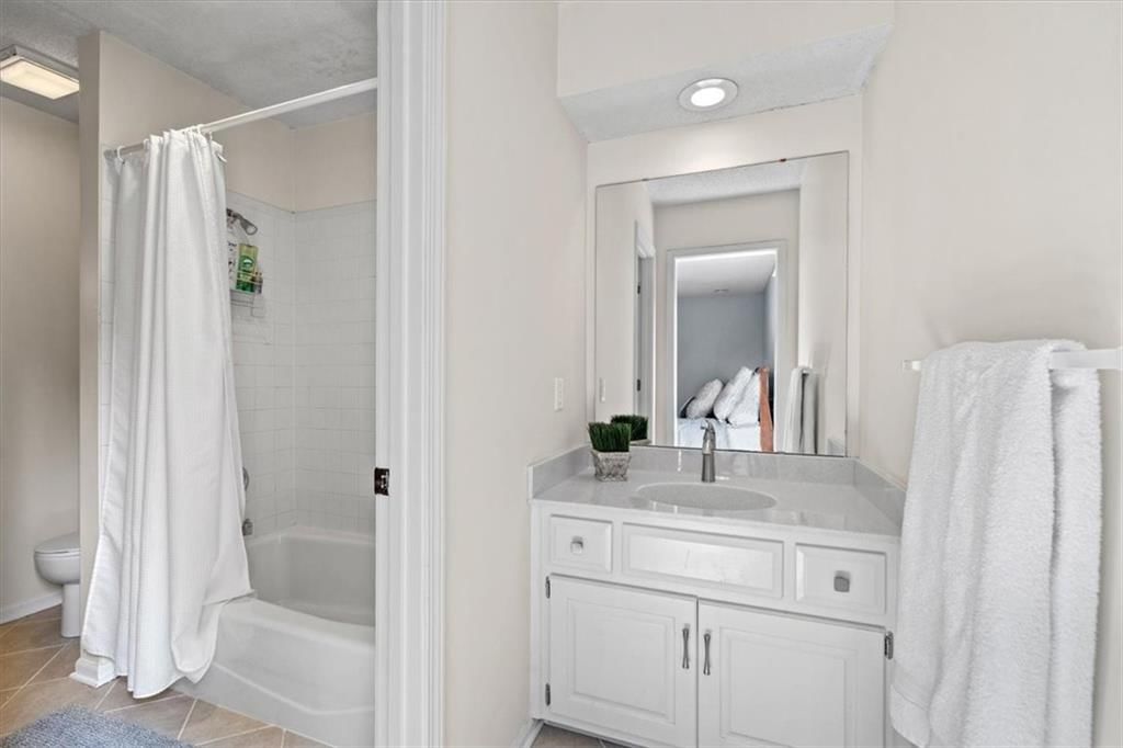 13119 Hadley Street — photo 27