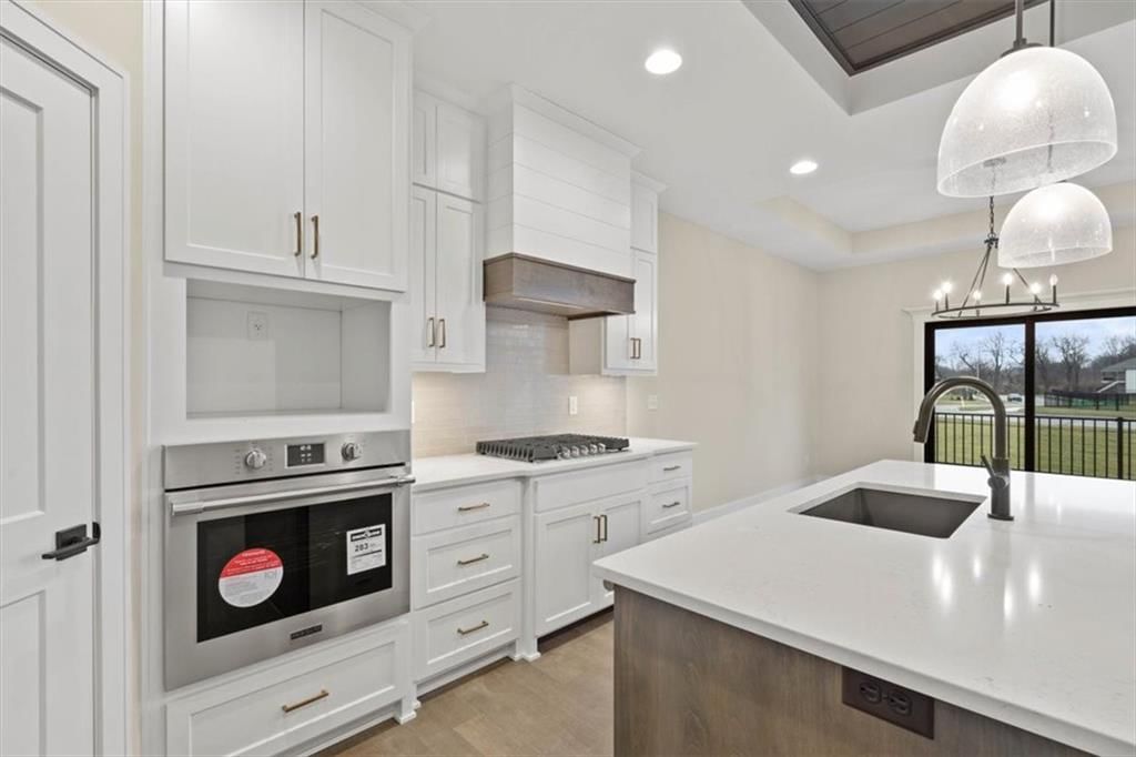 2303 SW Serena Place — photo 7