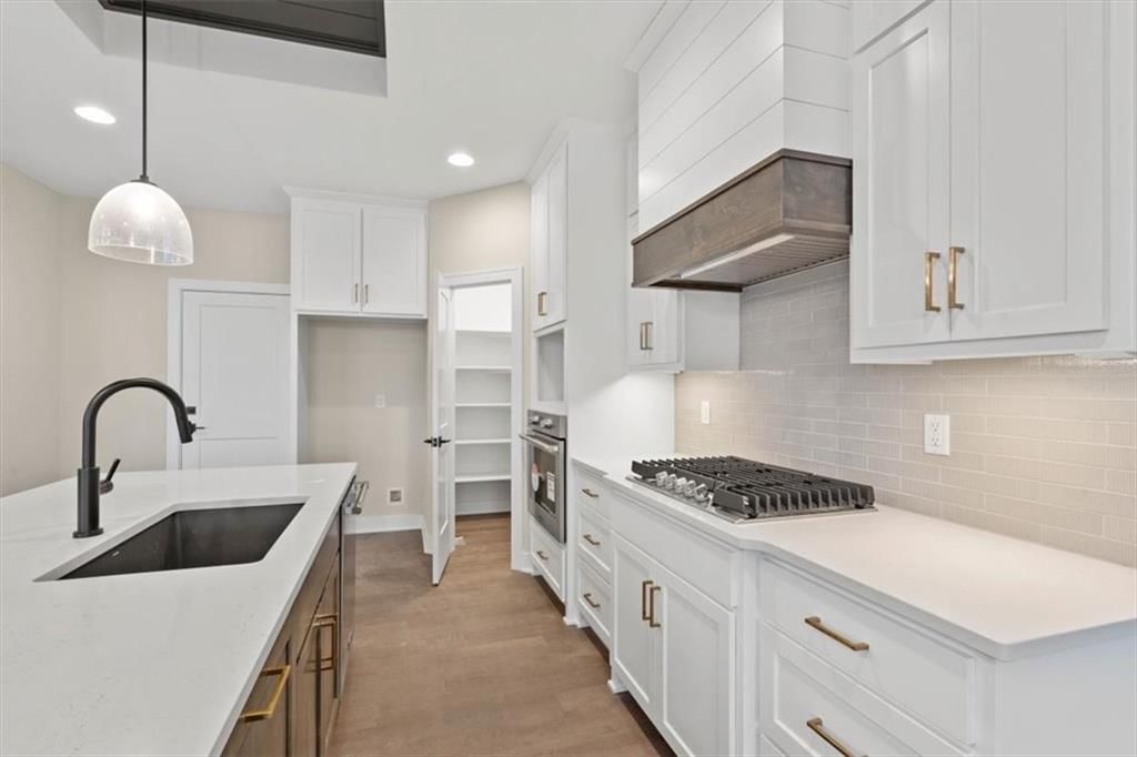 2303 SW Serena Place — photo 8