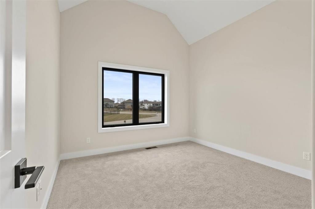 2303 SW Serena Place — photo 12