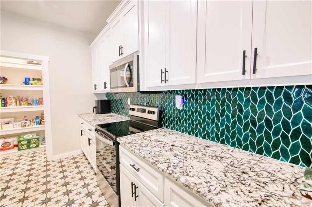 1497 SW 58 Highway — photo 3