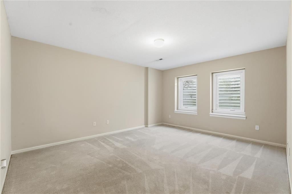 1305 N 159th Street — photo 17
