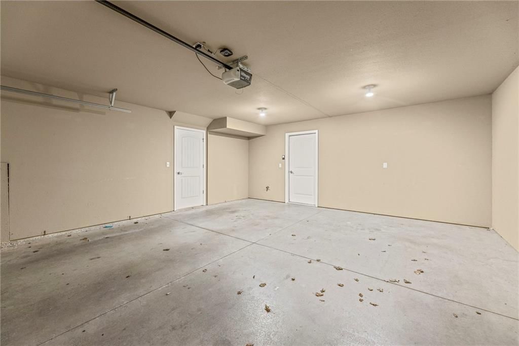 5245 Overland Drive — photo 6