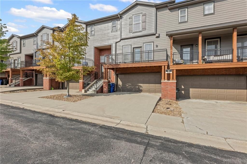5245 Overland Drive — photo 14