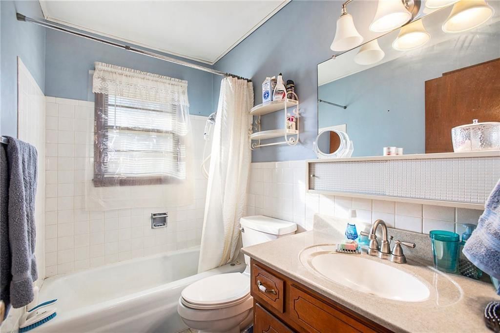 327 Lincoln Drive — photo 4